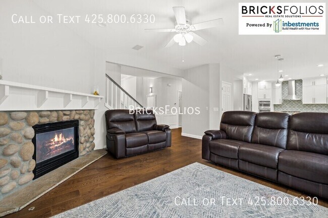 Building Photo - 11435 79th Way NE
