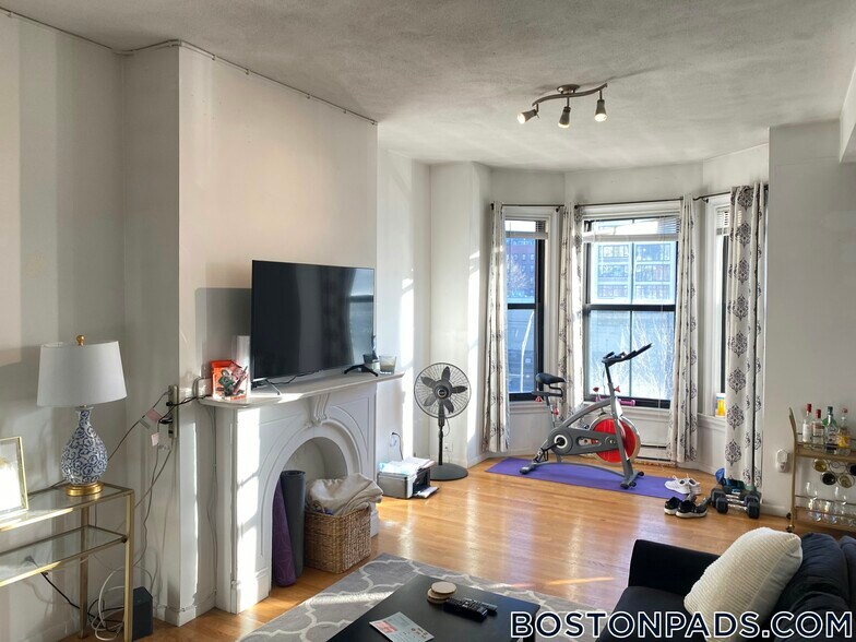 Building Photo - 23 Cortes St
