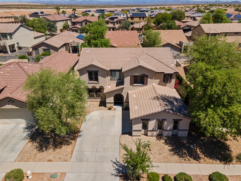 Building Photo - 18390 W Hayden Dr