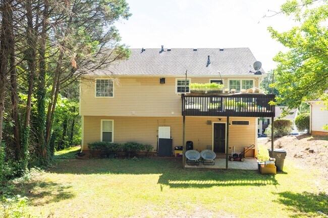 Building Photo - 599 Rivulett Ct