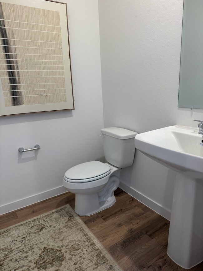 Building Photo - 3550 Blue Mockingbird St