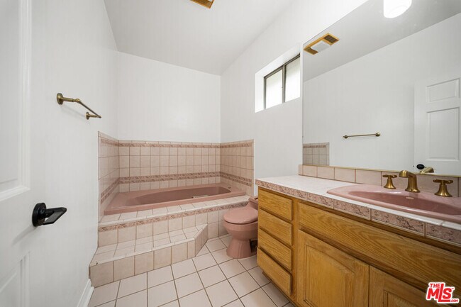 Building Photo - 4144 Colfax Ave