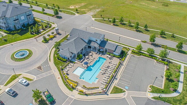 Building Photo - New 2 Bedroom Condo with Loft in Short Pump – $2,400/mo