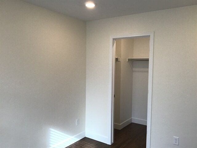 Building Photo - 2321 E Tumbleweed Rd