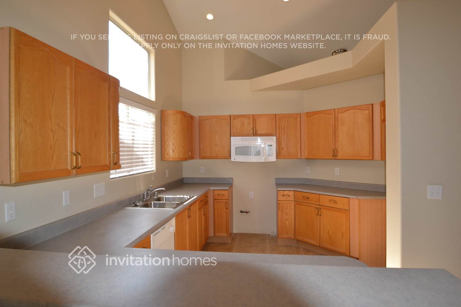 Building Photo - 6280 Bruma Ave