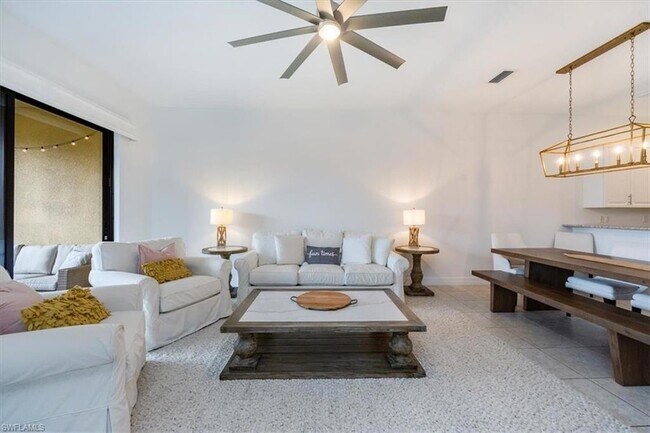 Building Photo - 13553 Coronado Dr