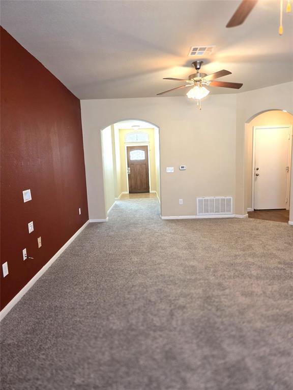 Building Photo - 602 Mitchell Dr