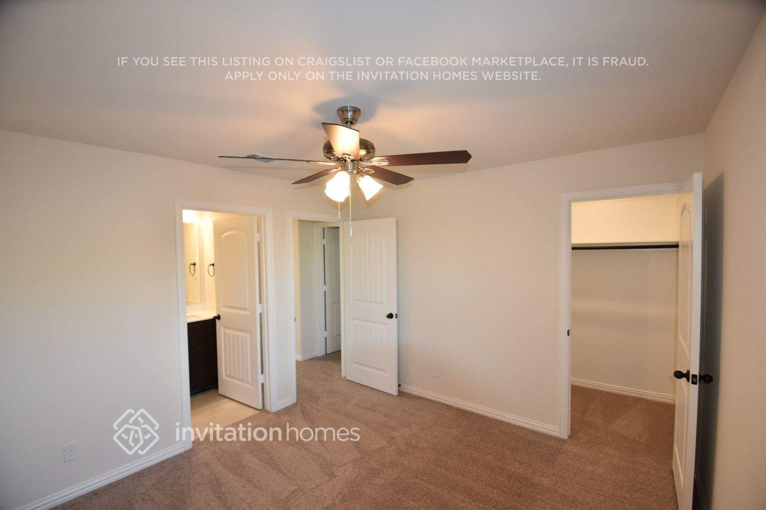 Building Photo - 1504 Smoke Signal Ln