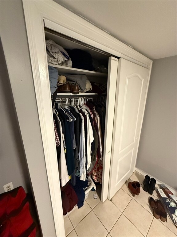 Building Photo - 146 W Fourth St