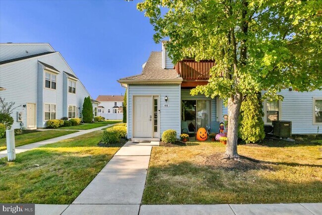 Building Photo - 612 Covington Ct