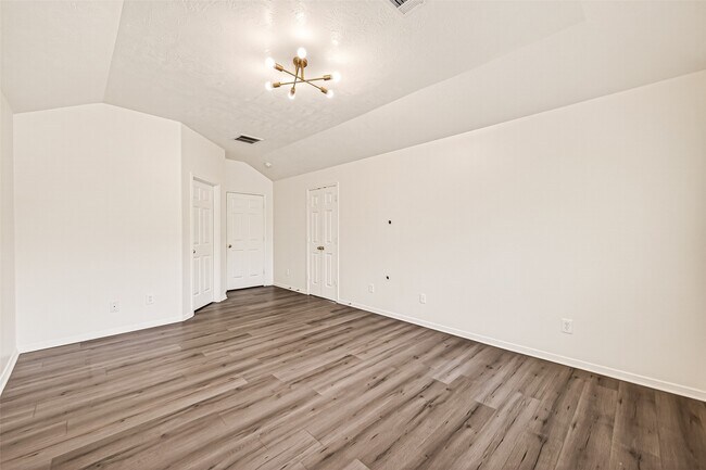 Building Photo - 25135 Florina Ranch Dr