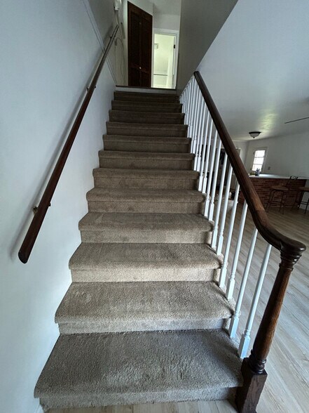 Building Photo - 1002 Ogrady Dr