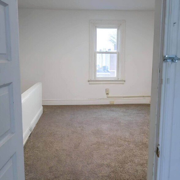 Building Photo - 40 N Tremont St