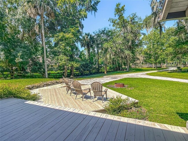 Building Photo - 4661 SW 7th Avenue Rd