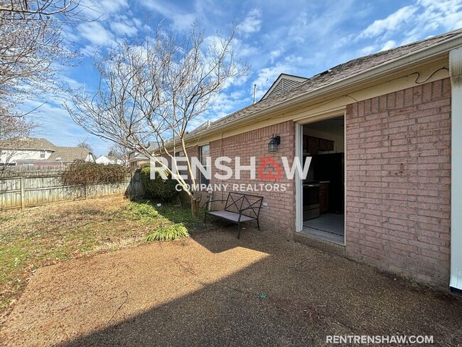 Building Photo - 2977 Woodland Elm Cove S