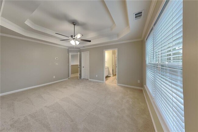 Building Photo - 15 Jessica Ln