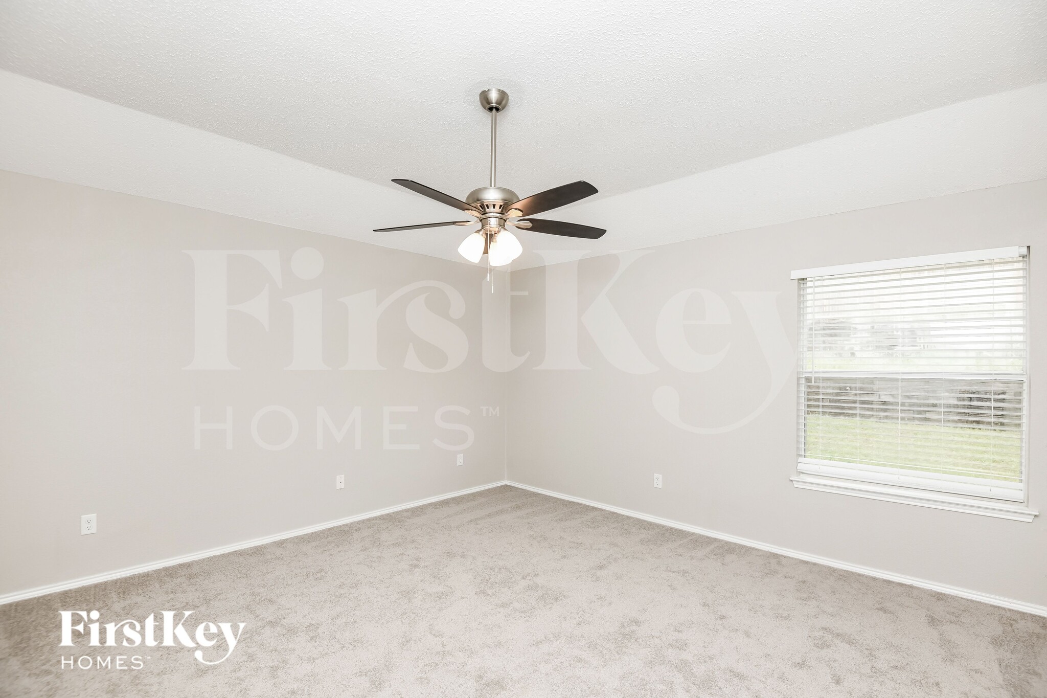 Building Photo - 2529 Rivers Edge Dr