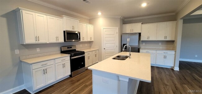 Building Photo - 5108 Sedona Dr
