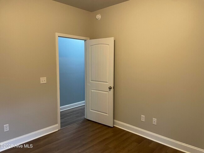 Building Photo - 436 Alton Lennon Dr