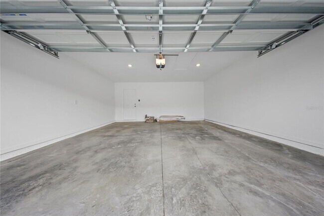 Building Photo - 17538 Northlake Grv Dr