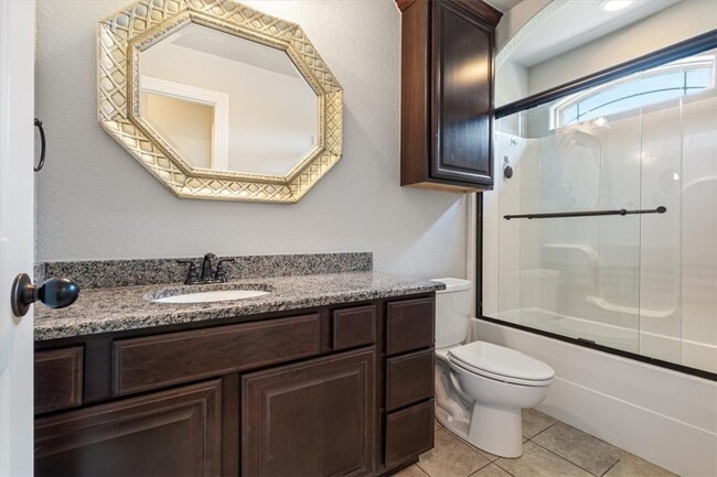 Building Photo - 6210 S 38th St