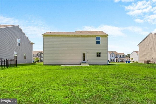 Building Photo - 30127 Moorings Reach