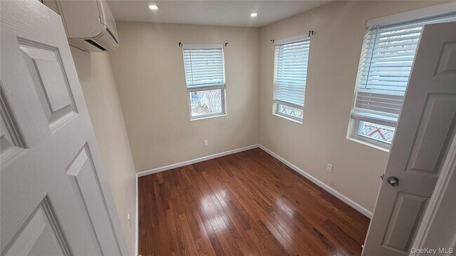 Building Photo - 144-35 224th St