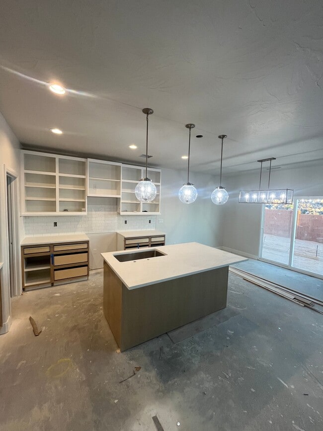 Building Photo - 2823 W 310 N