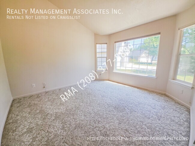 Building Photo - Quiet 3 Bedroom House in Star