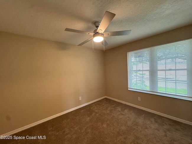 Building Photo - 7667 N Wickham Rd