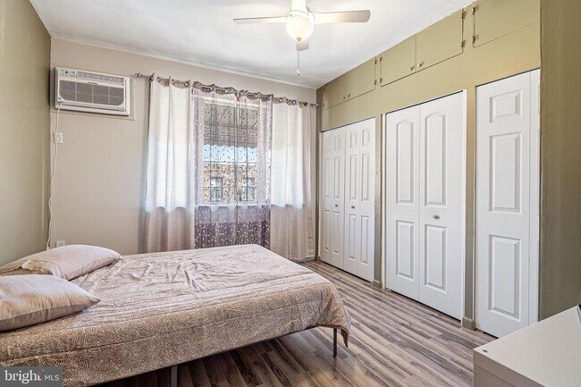 Building Photo - 1320 Mifflin St