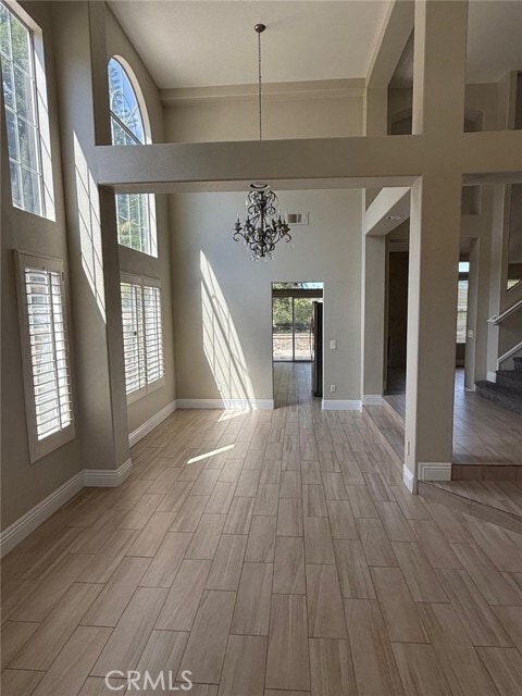 Building Photo - 39 Chickadee Ln