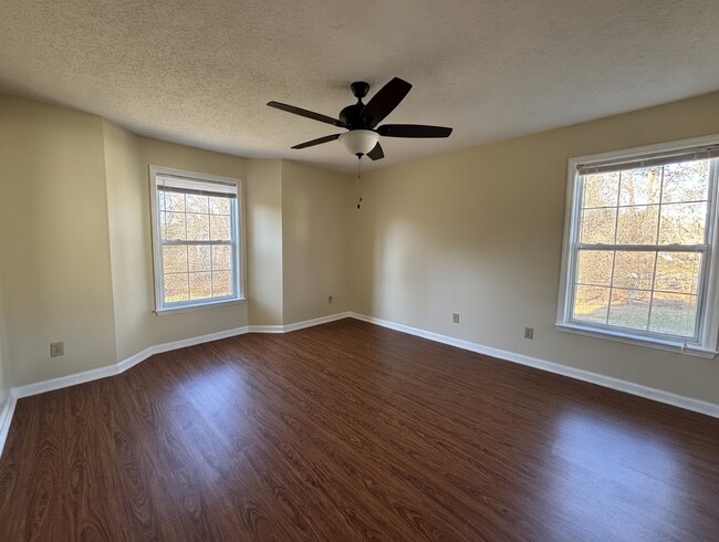 Building Photo - 3634 Morris Farm Dr