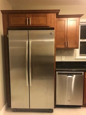 Building Photo - 27 Grant Ave