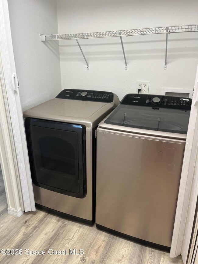 Building Photo - 2540 Chatham Way NE