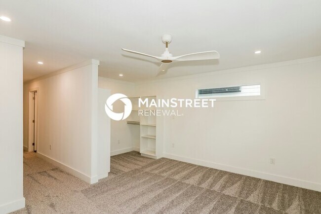 Building Photo - 3 Bedroom Pet-Friendly Home in Houston, TX with Main Street Renewal