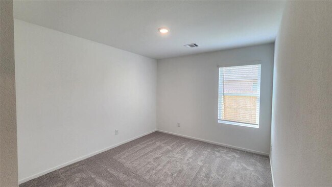 Building Photo - 6303 Geyser Starish Dr