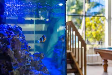 Building Photo - 6140 SW 56th Ct