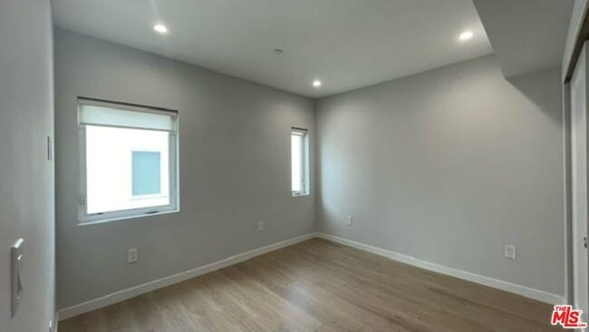 Building Photo - 5226 Satsuma Ave