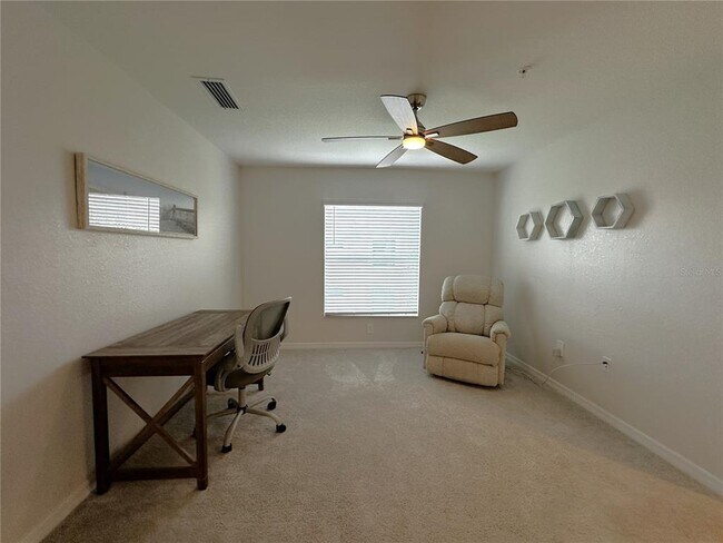 Building Photo - 14231 Heritage Landing Blvd