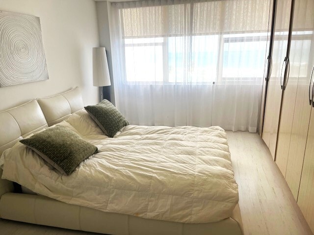 Building Photo - 3180 S Ocean Dr