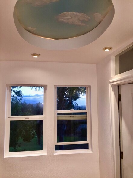 Den off master - 1355 Waterbury Ct