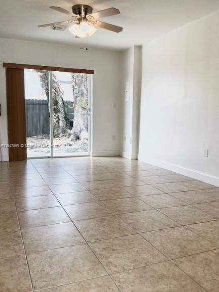 Building Photo - 8577 SW 109th Ave