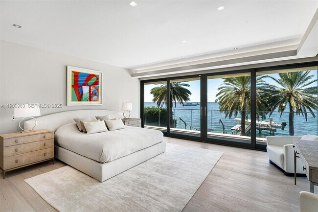 Building Photo - 360 Harbor Dr