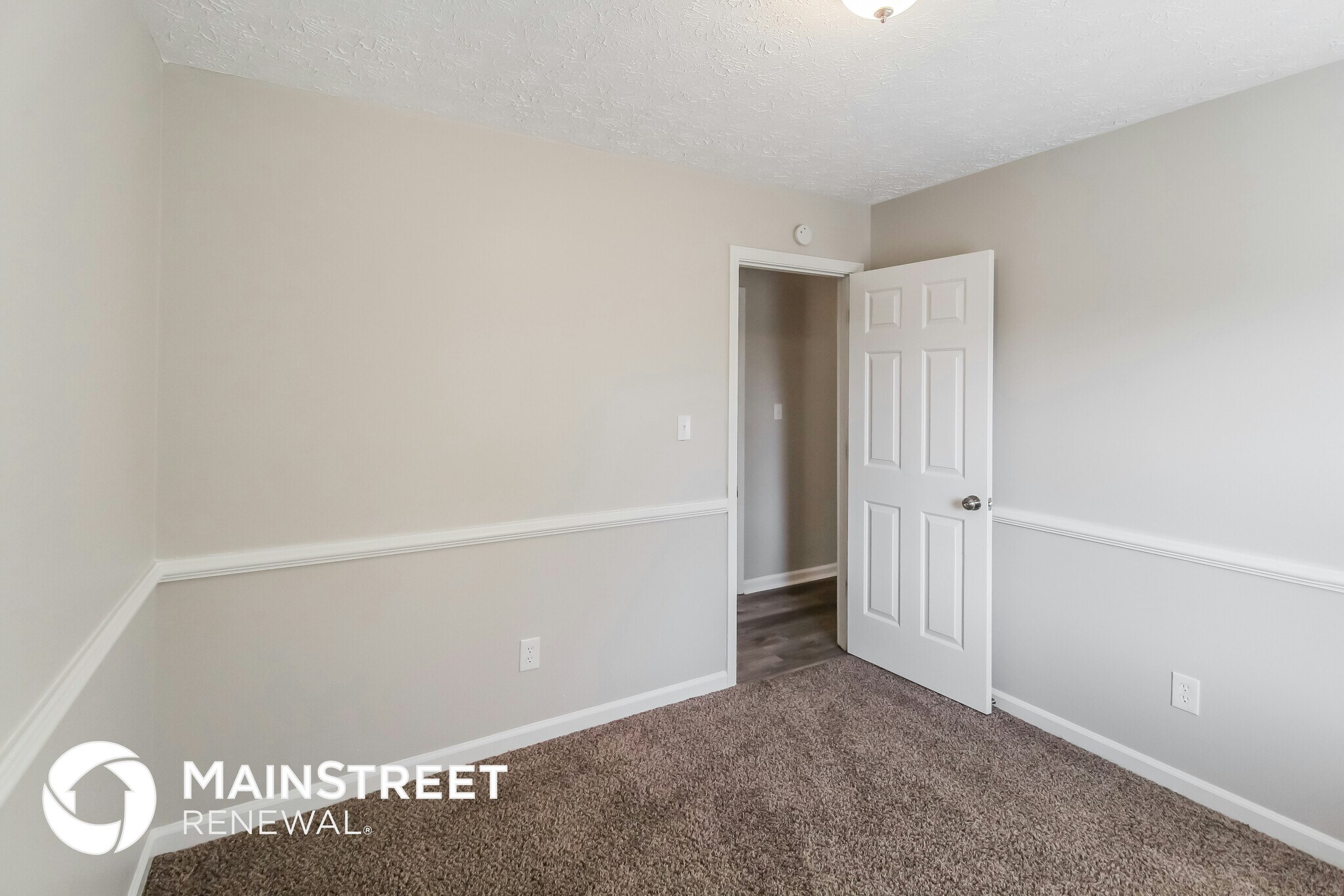 Building Photo - 15 Silverthorne Cir