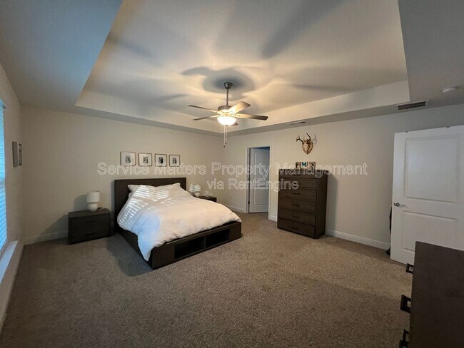 Building Photo - 4527 Plowman Ln