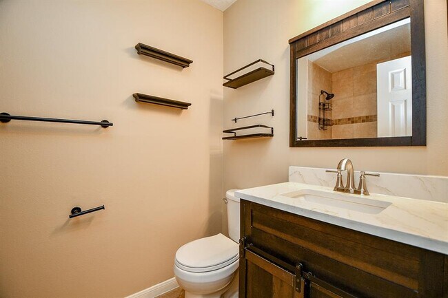 Building Photo - 11707 Turtle Lake Dr