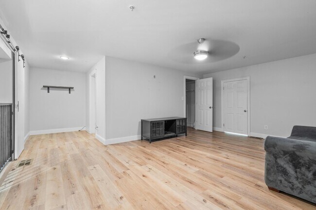 Building Photo - 4507 Furling Ln
