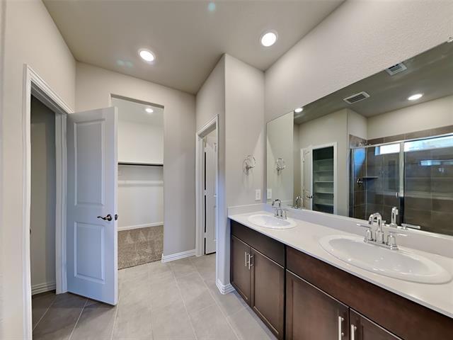 Building Photo - 3316 Celestial Ln