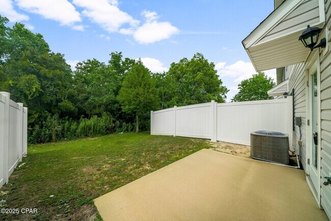 Building Photo - 5980 Callaway Cir